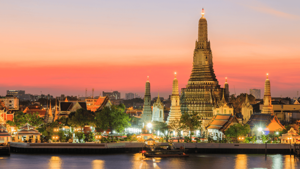 wat arun in bangkok near property for sale in thailand